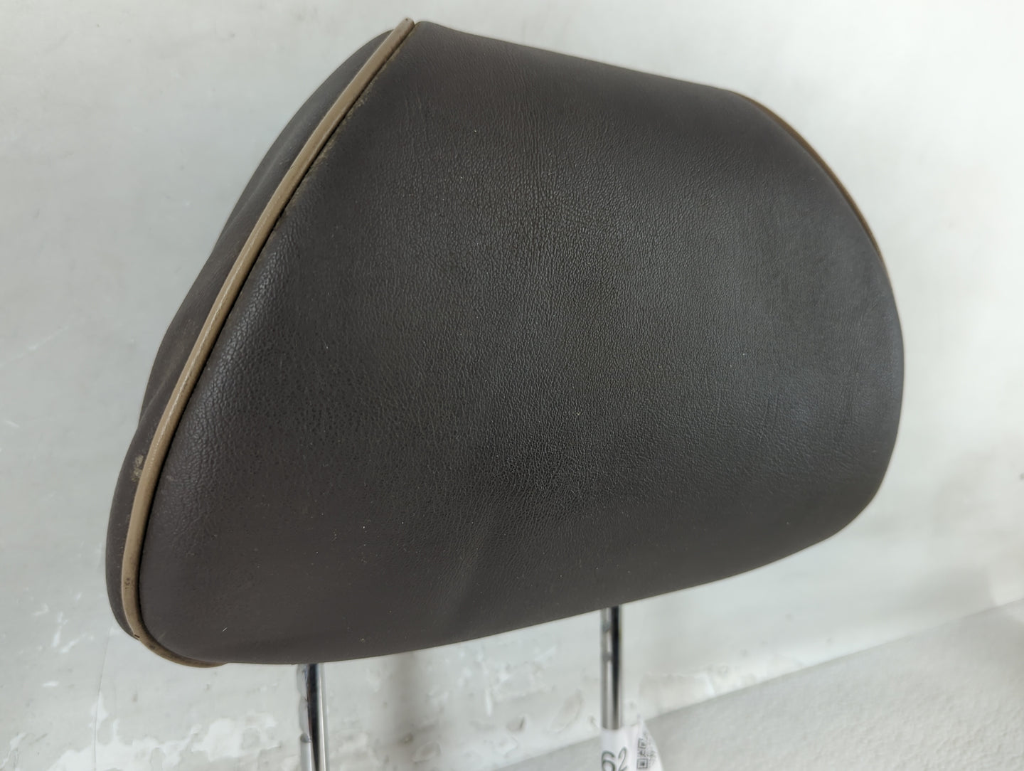 2011 Chevrolet Malibu Headrest Head Rest Front Driver Passenger Seat Fits OEM Used Auto Parts - Oemusedautoparts1.com