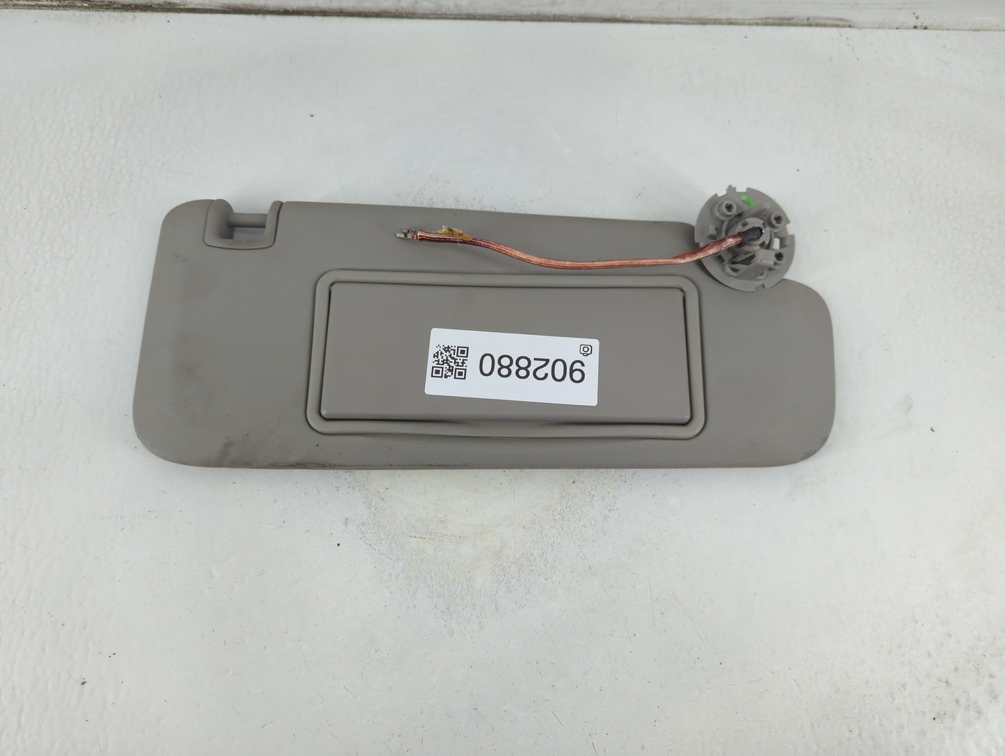 2014 Chevrolet Cruze Sun Visor Shade Replacement Passenger Right Mirror Fits OEM Used Auto Parts