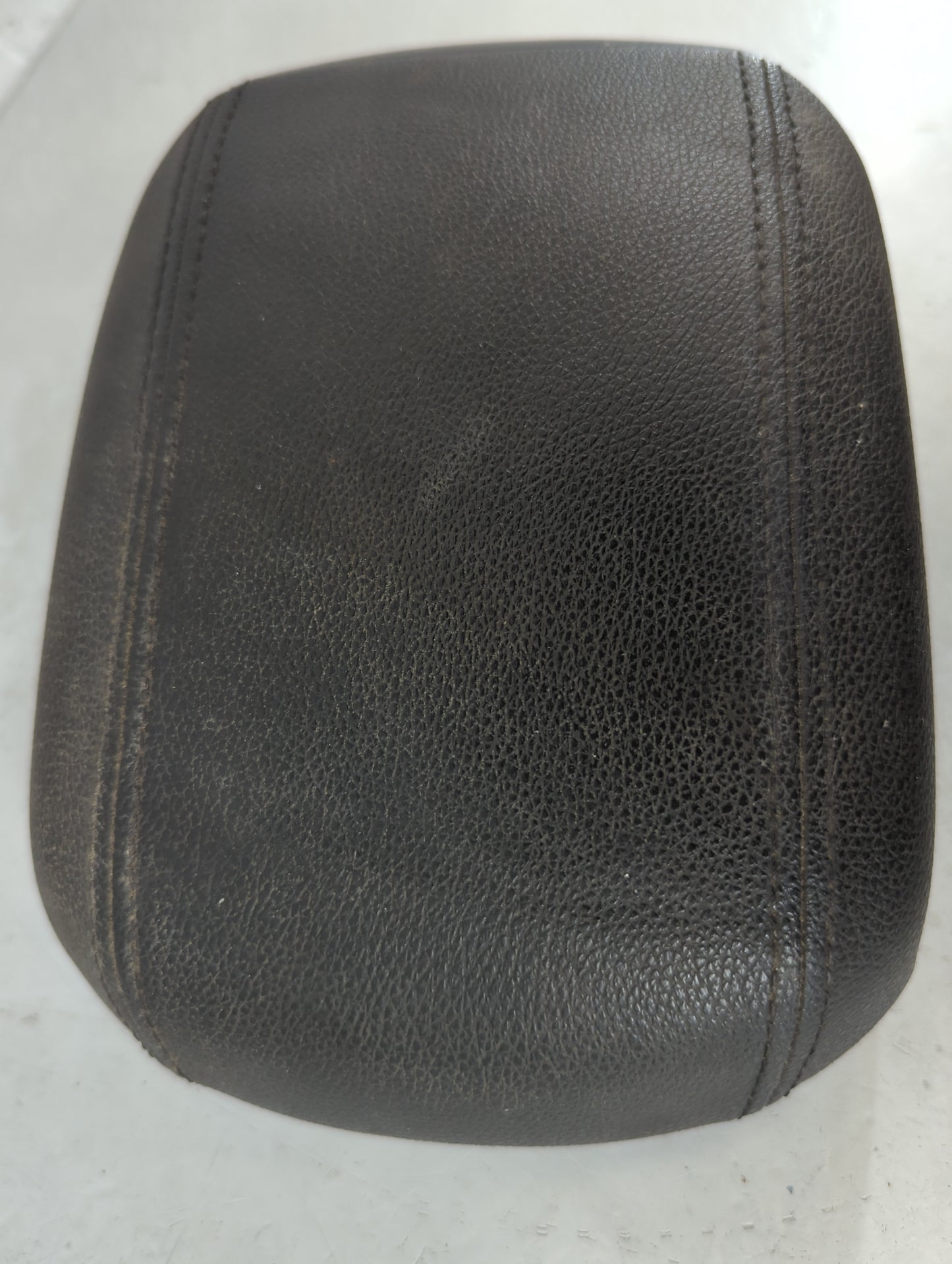 2013-2016 Chevrolet Cruze Center Console Armrest Cover Lid Fits Fits 2013 2014 2015 2016 OEM Used Auto Parts - Oemusedautoparts1.com