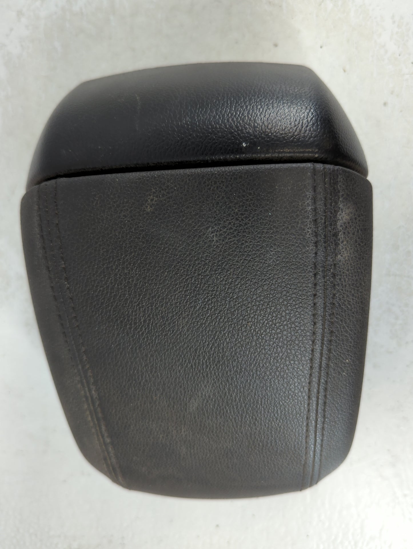 2013-2016 Chevrolet Cruze Center Console Armrest Cover Lid Fits Fits 2013 2014 2015 2016 OEM Used Auto Parts - Oemusedautoparts1.com