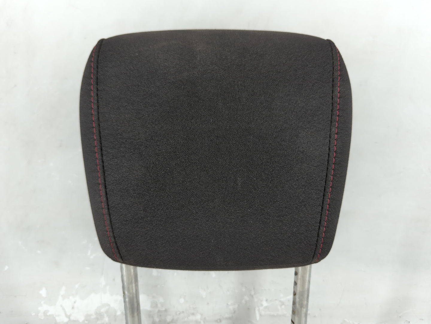 2012-2013 Chevrolet Equinox Headrest Head Rest Front Driver Passenger Seat Fits Fits 2012 2013 OEM Used Auto Parts - Oemusedautoparts1.com
