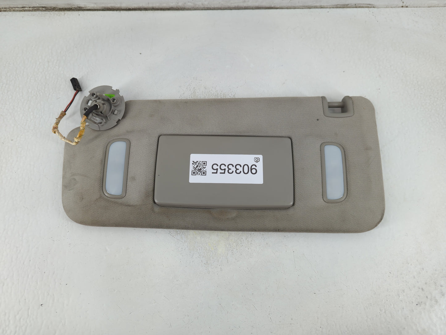 2010-2017 Chevrolet Equinox Sun Visor Shade Replacement Driver Left Mirror Fits Fits 2010 2011 2012 2013 2014 2015 2016 2017 OEM Used Auto Parts