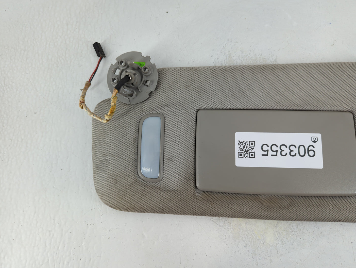 2010-2017 Chevrolet Equinox Sun Visor Shade Replacement Driver Left Mirror Fits Fits 2010 2011 2012 2013 2014 2015 2016 2017 OEM Used Auto Parts