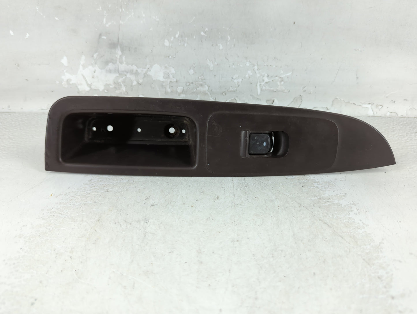 2012 Chevrolet Malibu Center Console Armrest Cover Lid P/N:17463410 20952778 Fits OEM Used Auto Parts - Oemusedautoparts1.com