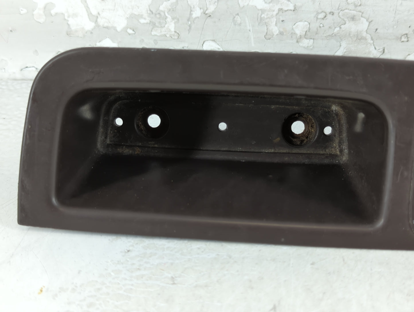 2012 Chevrolet Malibu Center Console Armrest Cover Lid P/N:17463410 20952778 Fits OEM Used Auto Parts - Oemusedautoparts1.com