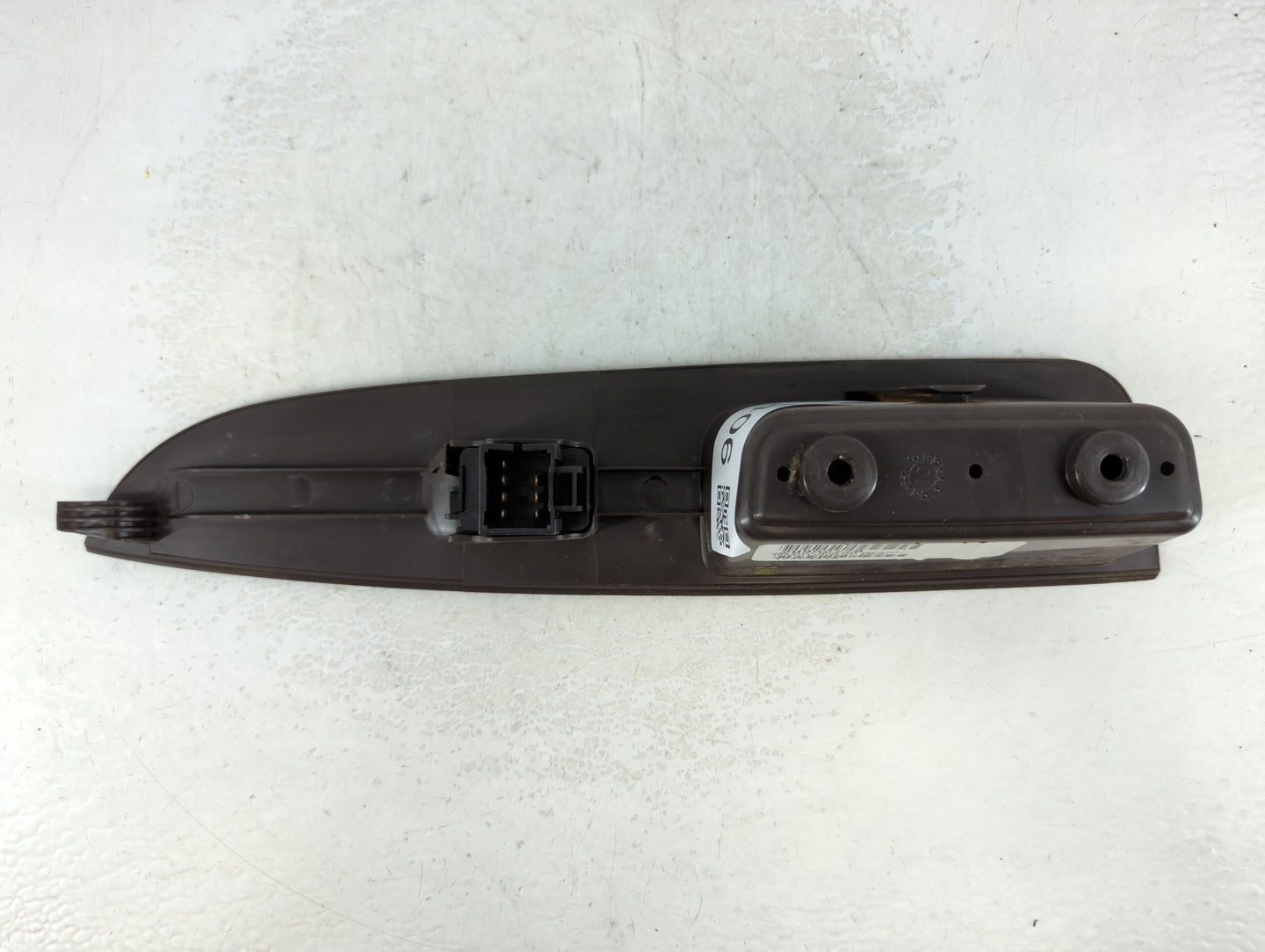2012 Chevrolet Malibu Center Console Armrest Cover Lid P/N:17463410 20952778 Fits OEM Used Auto Parts - Oemusedautoparts1.com