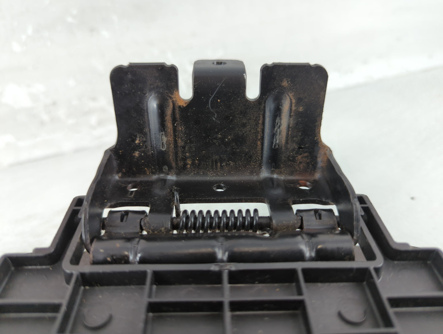 2012 Chevrolet Malibu Center Floor Console Fits OEM Used Auto Parts - Oemusedautoparts1.com