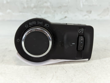 2011 Chevrolet Cruze Headlight Head Light Switch Lamp Control 94725717 - Oemusedautoparts1.com
