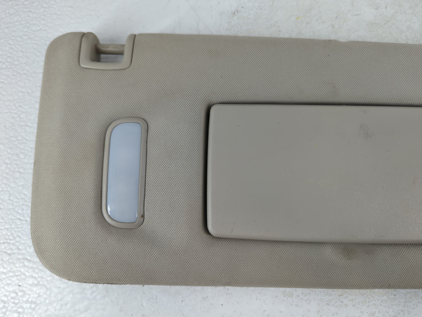 2007-2013 Chevrolet Silverado 1500 Sun Visor Shade Replacement Passenger Right Mirror Fits OEM Used Auto Parts