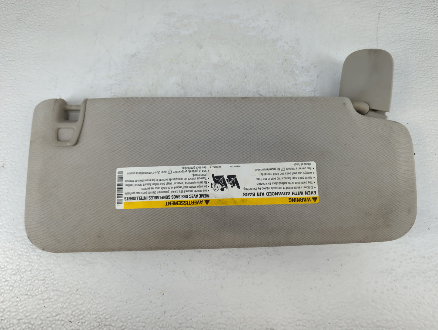 2007-2013 Chevrolet Silverado 1500 Sun Visor Shade Replacement Driver Left Mirror Fits OEM Used Auto Parts