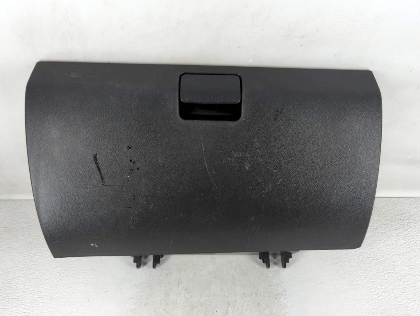 2008 Saturn Vue Passenger Glove Box Door Storage Compartment