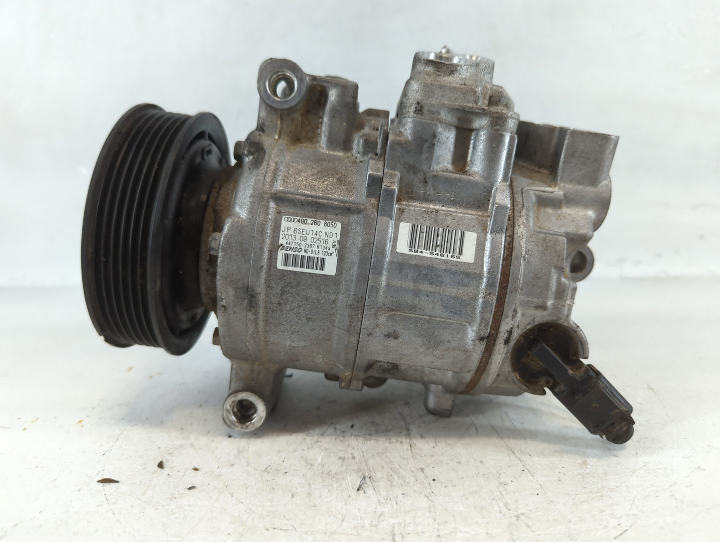 2012-2015 Audi A6 Alternator Replacement Generator Charging Assembly Engine OEM P/N:4G0 260 805 D Fits Fits 2012 2013 2014 2015 OEM Used Auto Parts