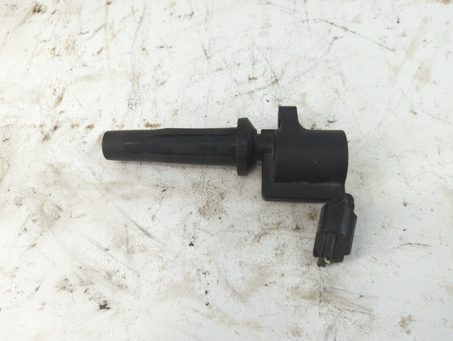 2005-2008 Ford Escape Ignition Coil Igniter Pack - Oemusedautoparts1.com