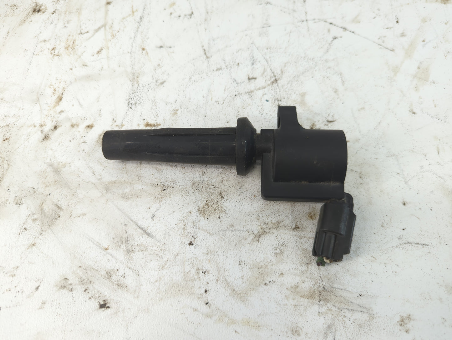 2005-2008 Ford Escape Ignition Coil Igniter Pack - Oemusedautoparts1.com