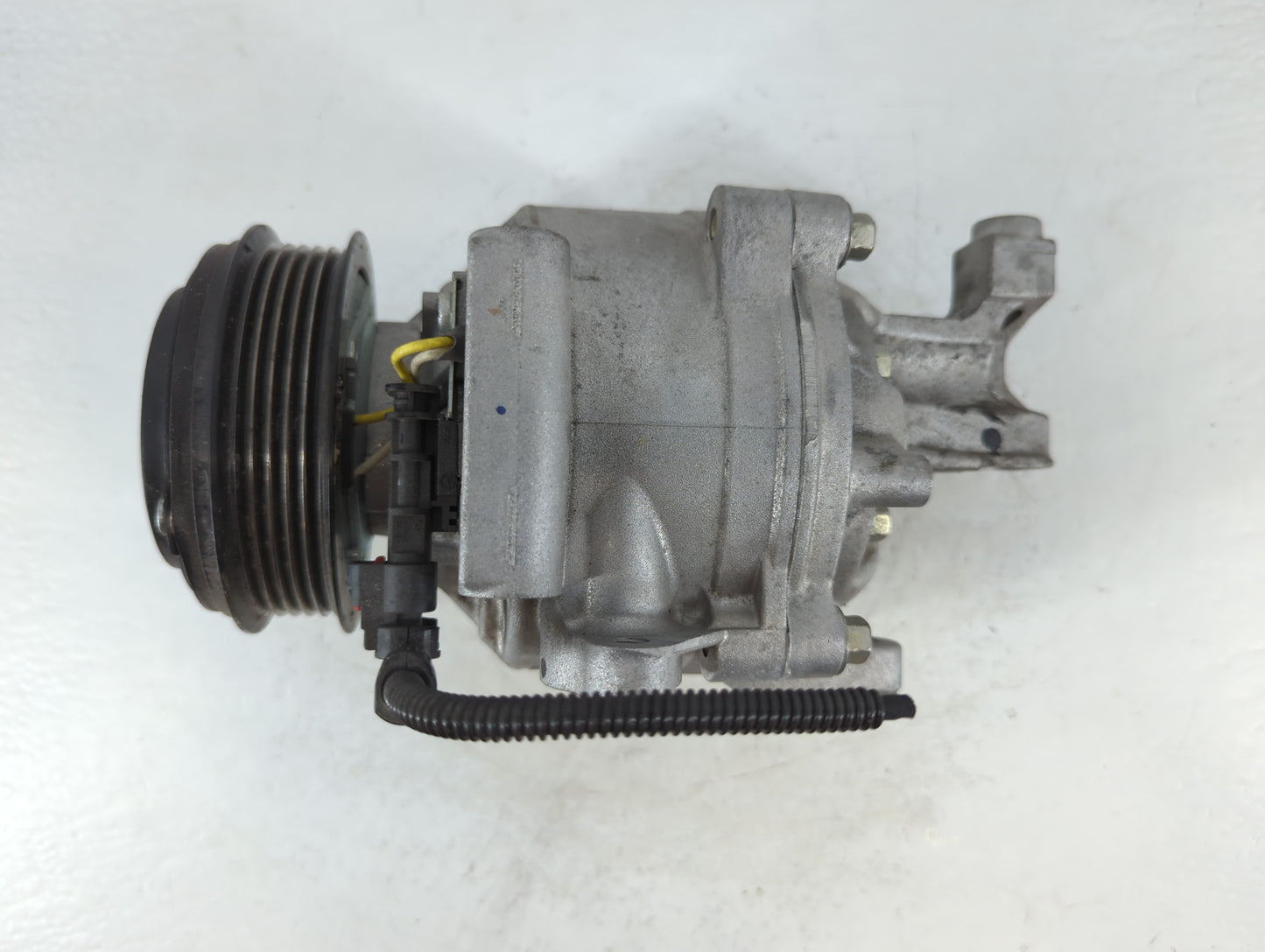 2021-2022 Chevrolet Trailblazer Air Conditioning A/c Ac Compressor Oem