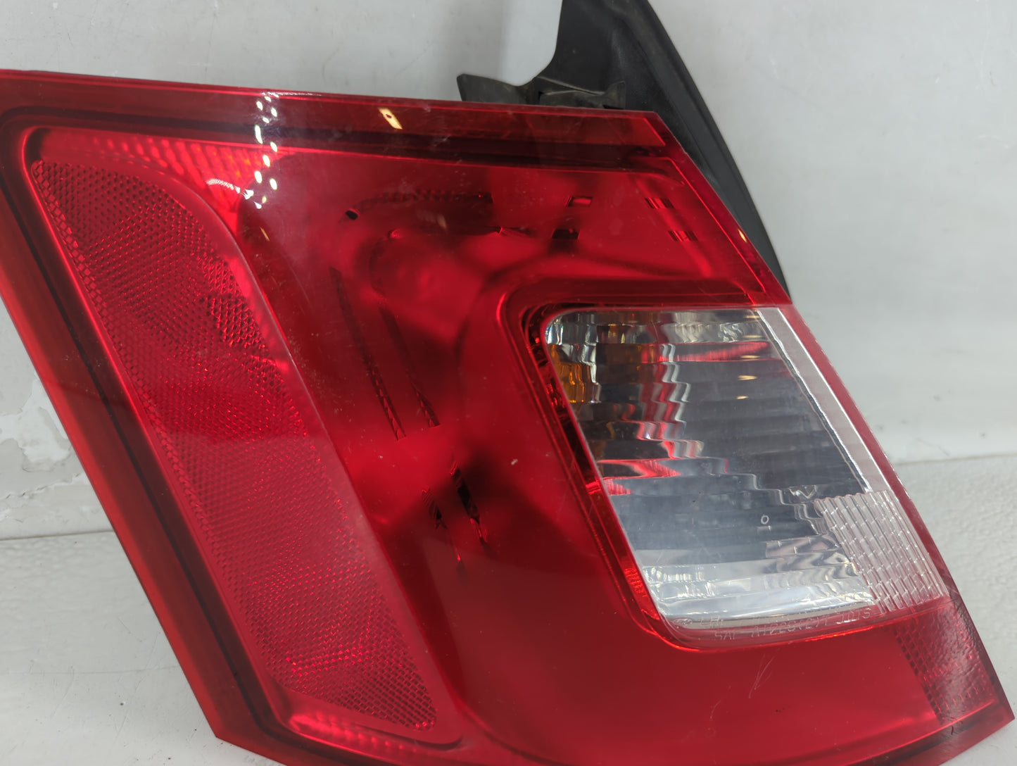 2012 Ford Taurus Tail Light Assembly Passenger Right OEM P/N:44ZH 2023 Fits OEM Used Auto Parts - Oemusedautoparts1.com