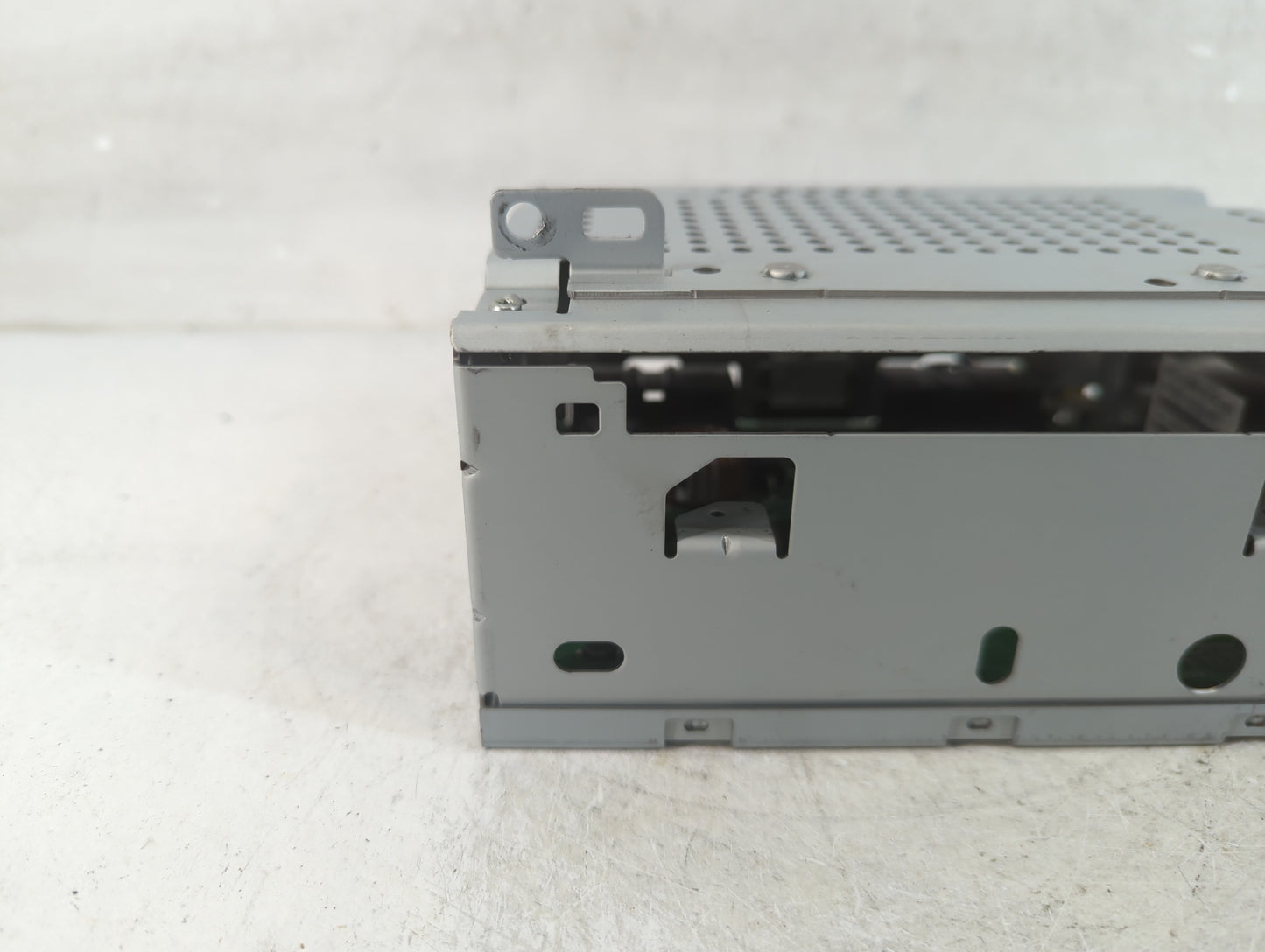 2018 Ford Focus Radio AM FM Cd Player Receiver Replacement P/N:JM5T-18D818-BA Fits OEM Used Auto Parts - Oemusedautoparts1.com