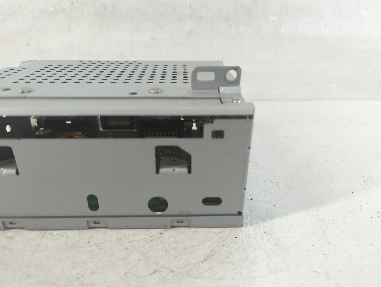 2018 Ford Focus Radio AM FM Cd Player Receiver Replacement P/N:JM5T-18D818-BA Fits OEM Used Auto Parts - Oemusedautoparts1.com