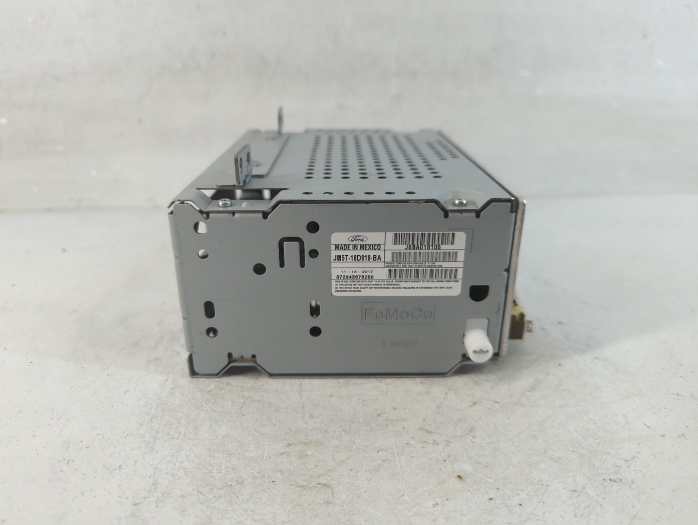 2018 Ford Focus Radio AM FM Cd Player Receiver Replacement P/N:JM5T-18D818-BA Fits OEM Used Auto Parts - Oemusedautoparts1.com