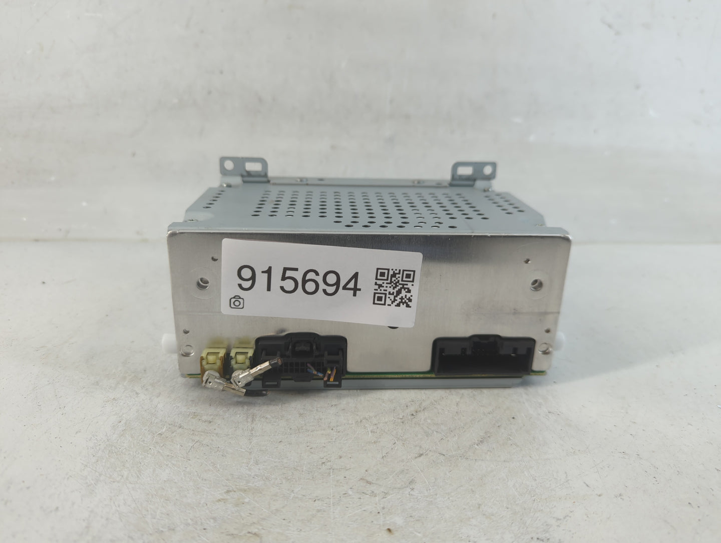 2018 Ford Focus Radio AM FM Cd Player Receiver Replacement P/N:JM5T-18D818-BA Fits OEM Used Auto Parts - Oemusedautoparts1.com
