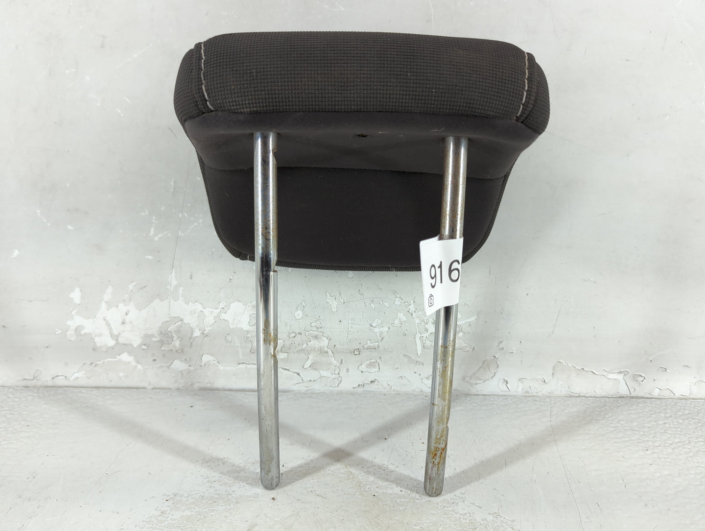 2013-2014 Ford Focus Headrest Head Rest Rear Center Seat Fits Fits 2013 2014 OEM Used Auto Parts - Oemusedautoparts1.com