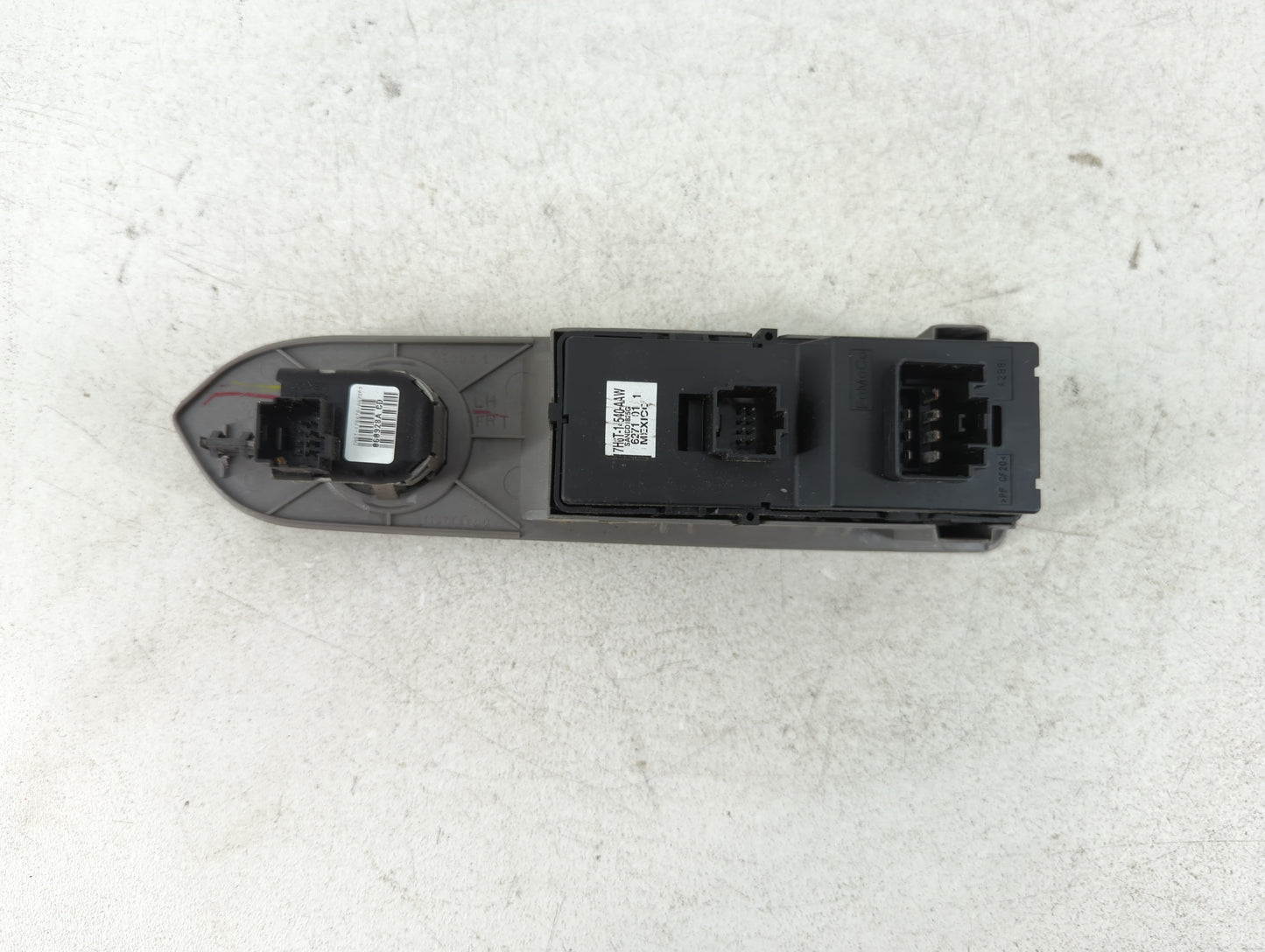 2007-2009 Lincoln Mkz Master Power Window Switch Replacement Driver Side Left P/N:7H6T-14540-AAW Fits Fits 2006 2007 2008 2009 OEM Used Auto Parts - Oemusedautoparts1.com