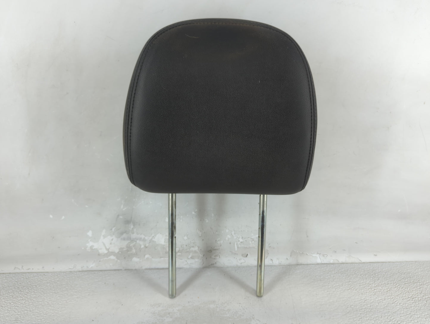 0 Ford Escape Headrest Head Rest Front Driver Passenger Seat Fits OEM Used Auto Parts - Oemusedautoparts1.com