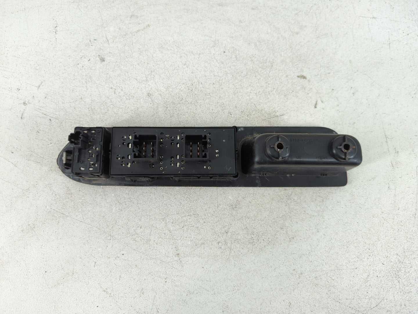 2008-2009 Ford Taurus Master Power Window Switch Replacement Driver Side Left P/N:2737 B839K Fits Fits 2005 2006 2007 2008 2009 OEM Used Auto Parts - Oemusedautoparts1.com