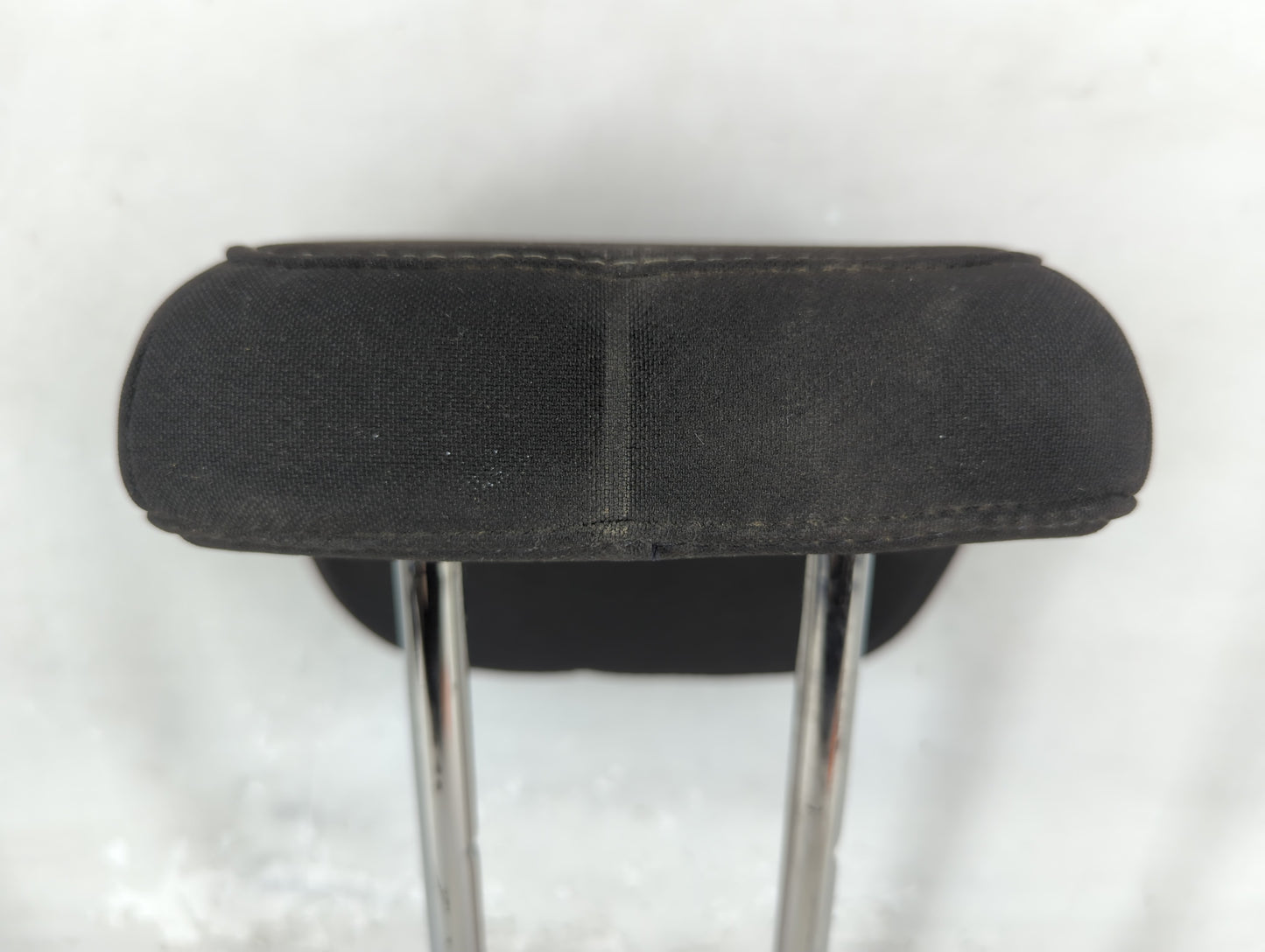 2018 Ford Focus Headrest Head Rest Rear Center Seat Fits OEM Used Auto Parts - Oemusedautoparts1.com