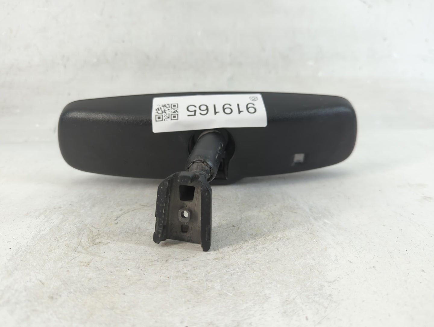 2016-2022 Honda Hr-V Interior Rear View Mirror Replacement OEM P/N:SZA-A02 Fits Fits 2015 2016 2017 2018 2019 2020 2021 2022 OEM Used Auto Parts - Oemusedautoparts1.com