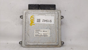 2006-2008 Hyundai Sonata PCM Engine Control Computer ECU ECM PCU OEM P/N:39100-25131 39100-25135 Fits Fits 2006 2007 2008 OEM Used Auto Parts - Oemusedautoparts1.com 