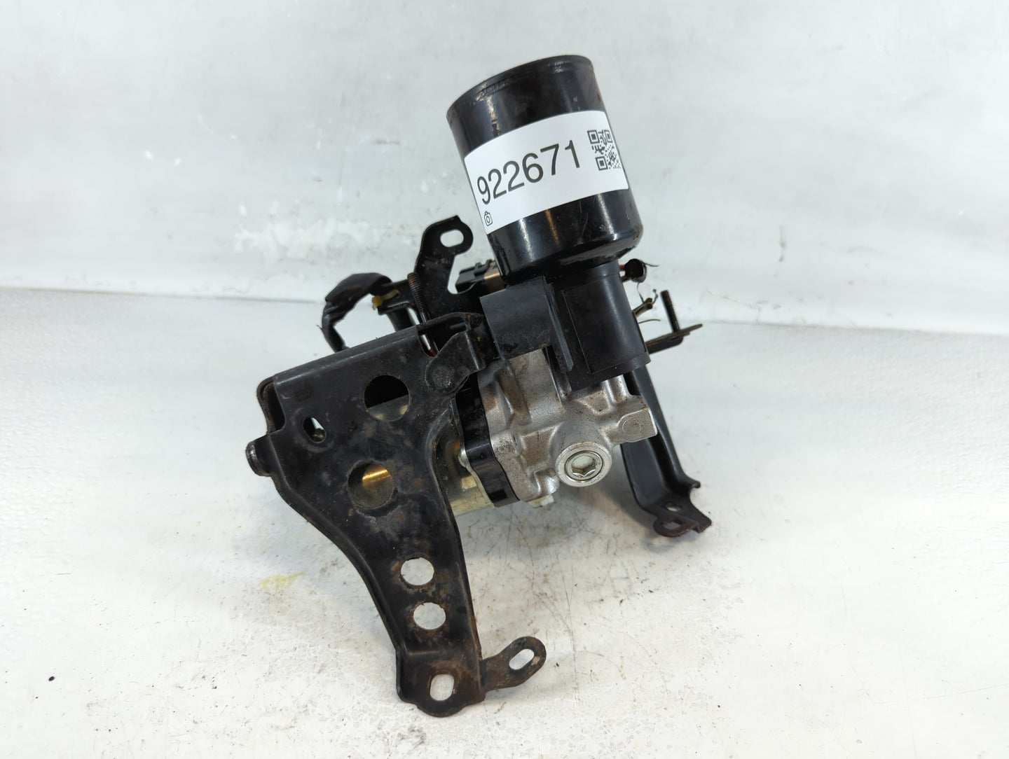 2017-2019 Toyota Highlander ABS Pump Control Module Replacement P/N:47070-48010 Fits Fits 2017 2018 2019 OEM Used Auto Parts - Oemusedautoparts1.com