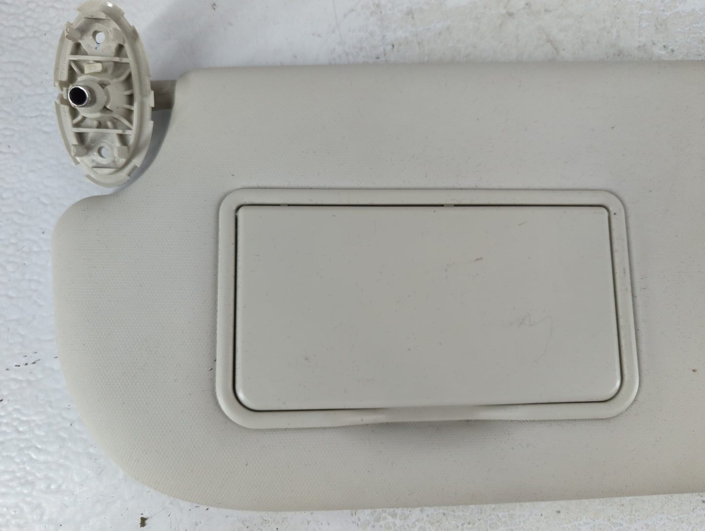 2014 Ford Escape Sun Visor Shade Replacement Driver Left Mirror Fits OEM Used Auto Parts - Oemusedautoparts1.com