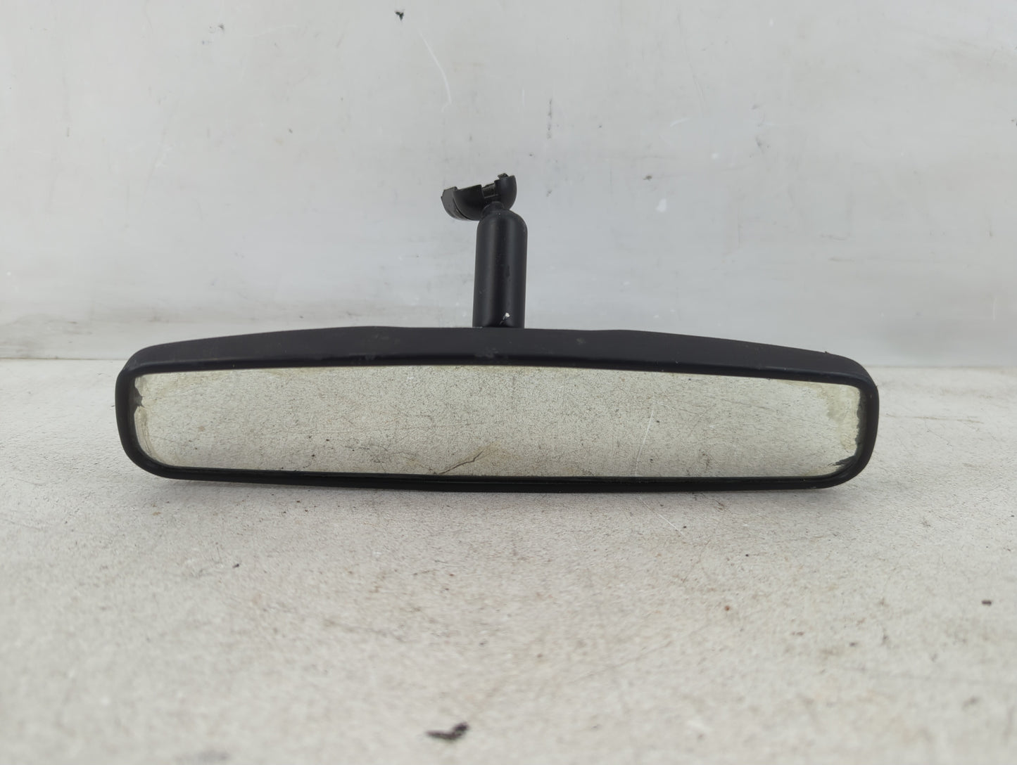 2011 Ford Taurus Interior Rear View Mirror Replacement OEM P/N:>PP< IE8011083 Fits OEM Used Auto Parts - Oemusedautoparts1.com