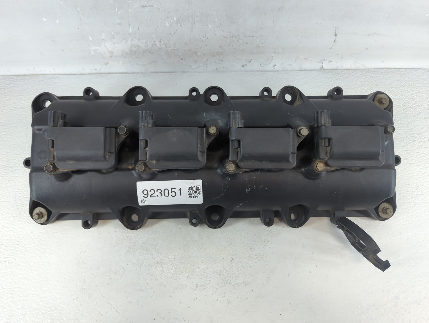 2011 Dodge Ram 1500 Passenger Right Cylinder Head Valve Cover Fits OEM Used Auto Parts - Oemusedautoparts1.com