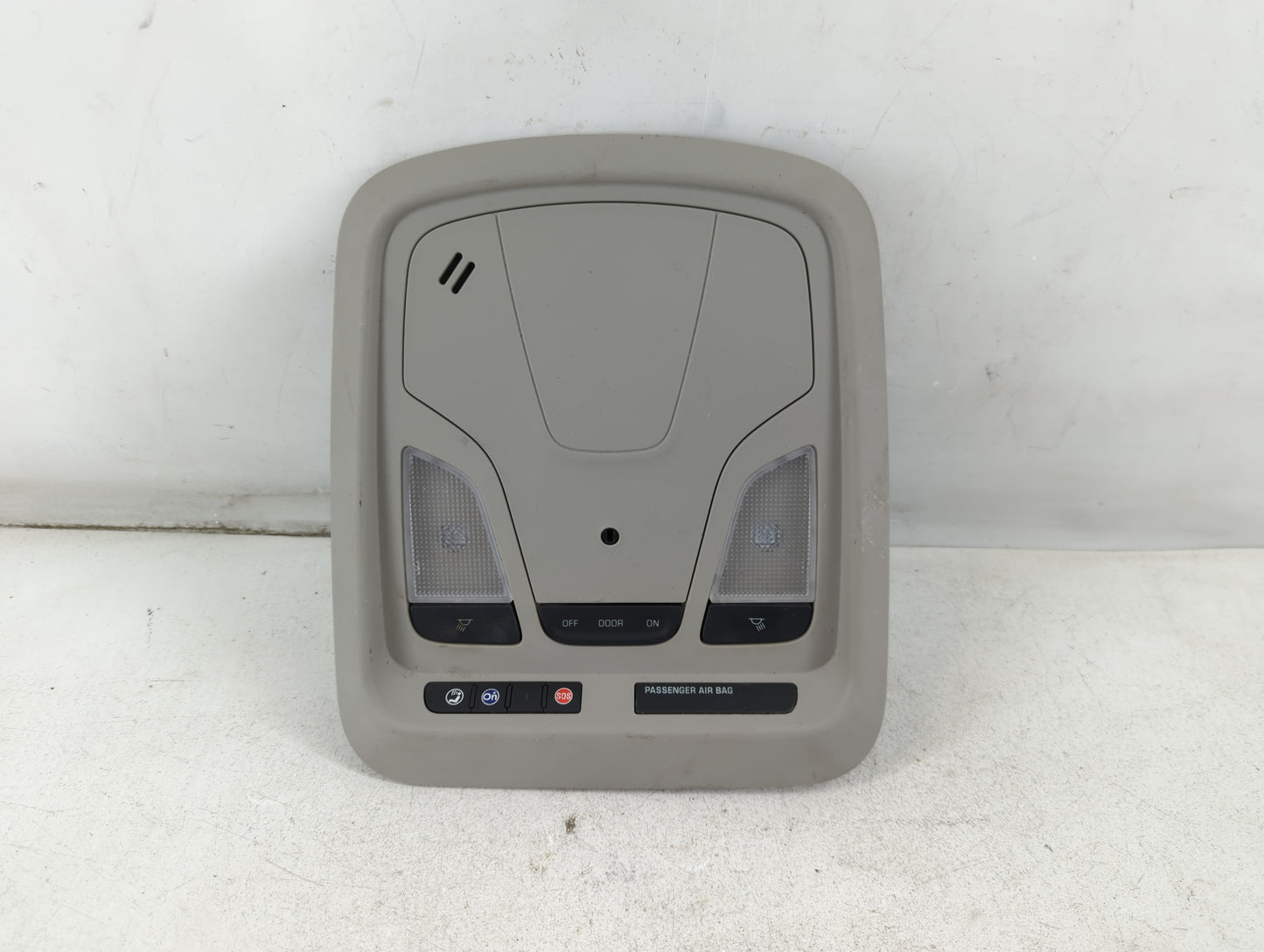 2019 Chevrolet Impala Overhead Roof Console - Oemusedautoparts1.com