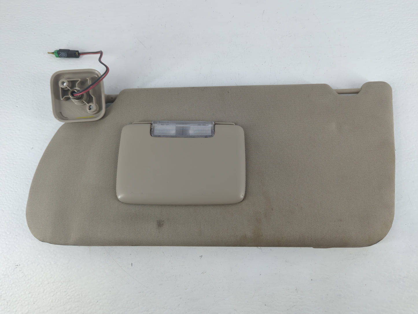 2009-2012 Ford Flex Sun Visor Shade Replacement Passenger Right Mirror Fits Fits 2009 2010 2011 2012 OEM Used Auto Parts - Oemusedautoparts1.com