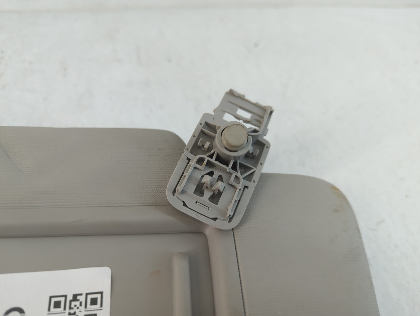 2022 Volkswagen Taos Sun Visor Shade Replacement Passenger Right Mirror Fits OEM Used Auto Parts