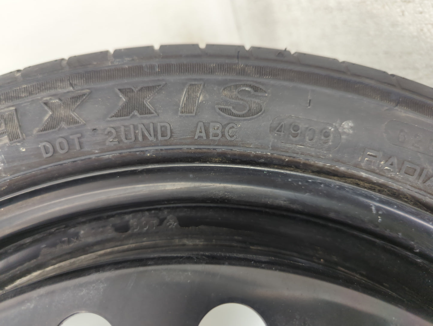 2010-2016 Buick Lacrosse Spare Donut Tire Wheel Rim Oem