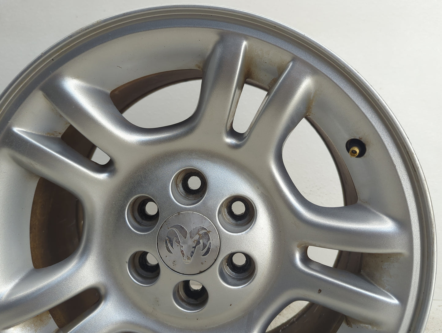 2001-2004 Dodge Dakota Oem Wheel Rim