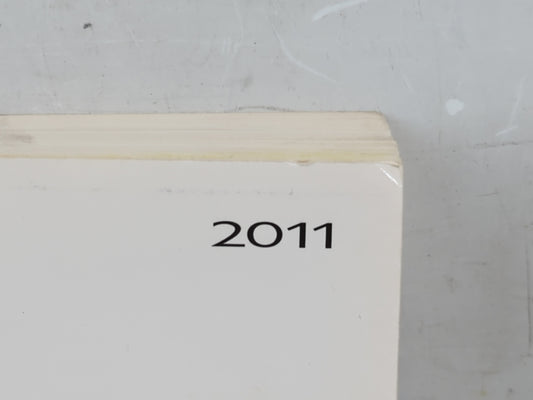 2011 Chevrolet Traverse Owners Manual Book Guide P/N:20759682 B OEM Used Auto Parts