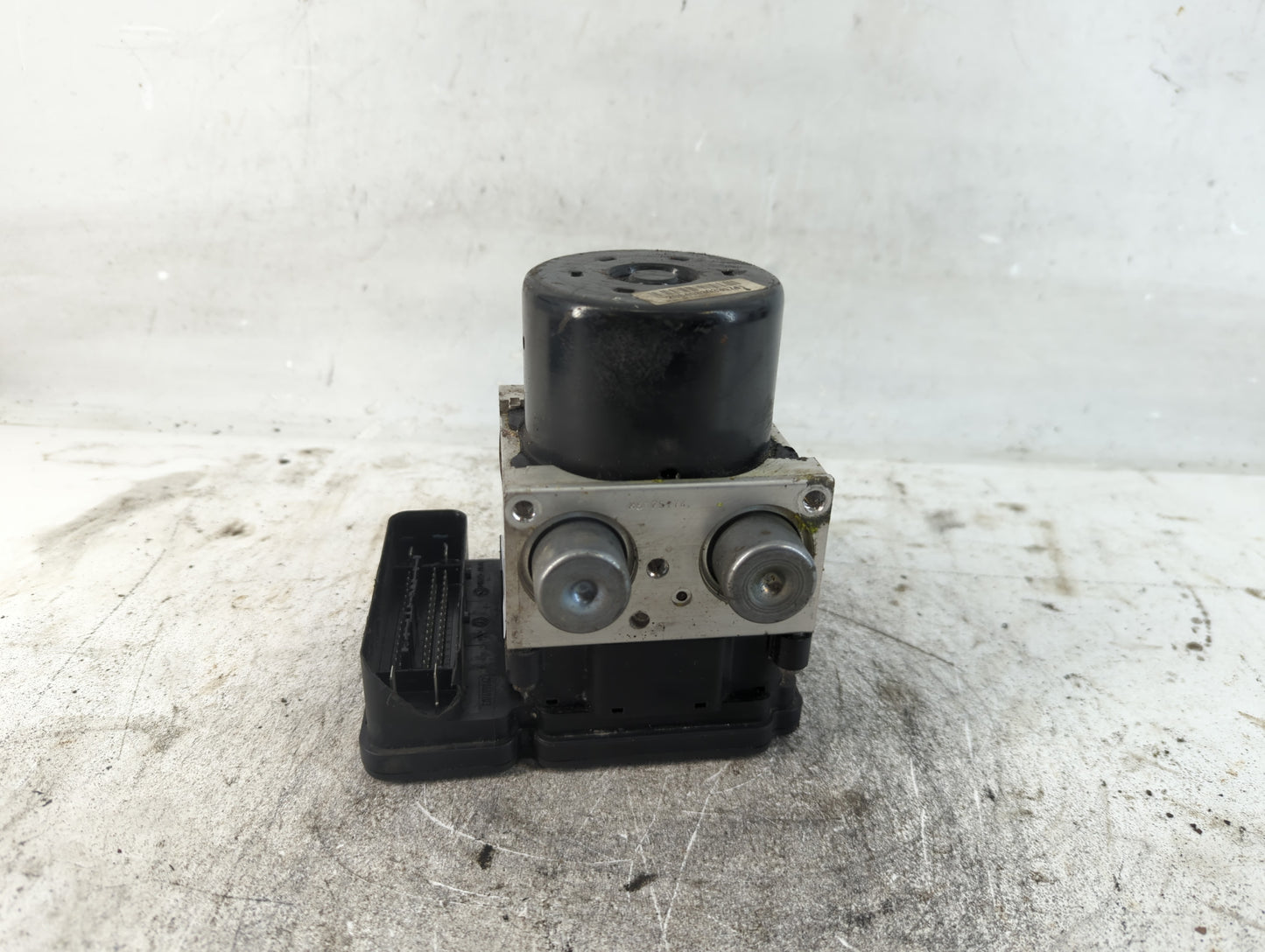 2015 Dodge Journey ABS Pump Control Module Replacement P/N:P6821751AA Fits OEM Used Auto Parts