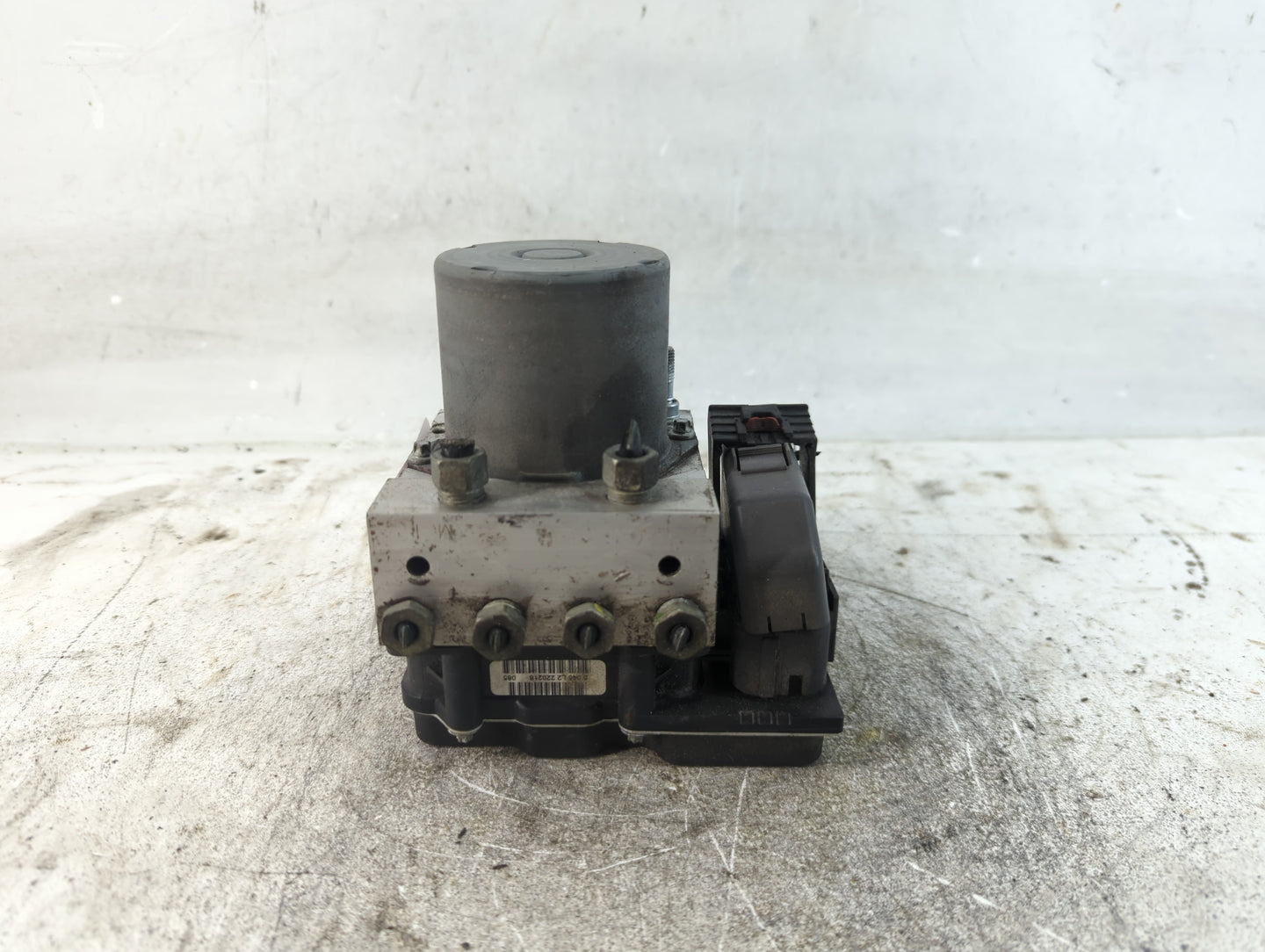 2011 Chevrolet Traverse ABS Pump Control Module Replacement Fits OEM Used Auto Parts - Oemusedautoparts1.com