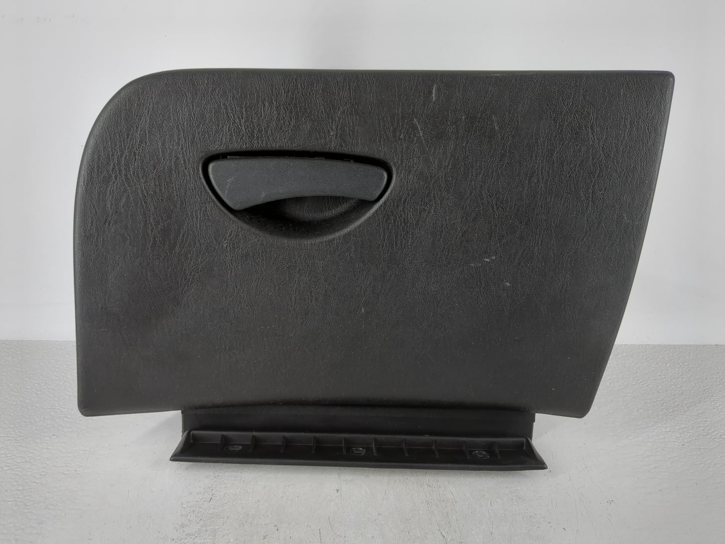 2007 Ford Focus Passenger Glove Box Door Storage Compartment