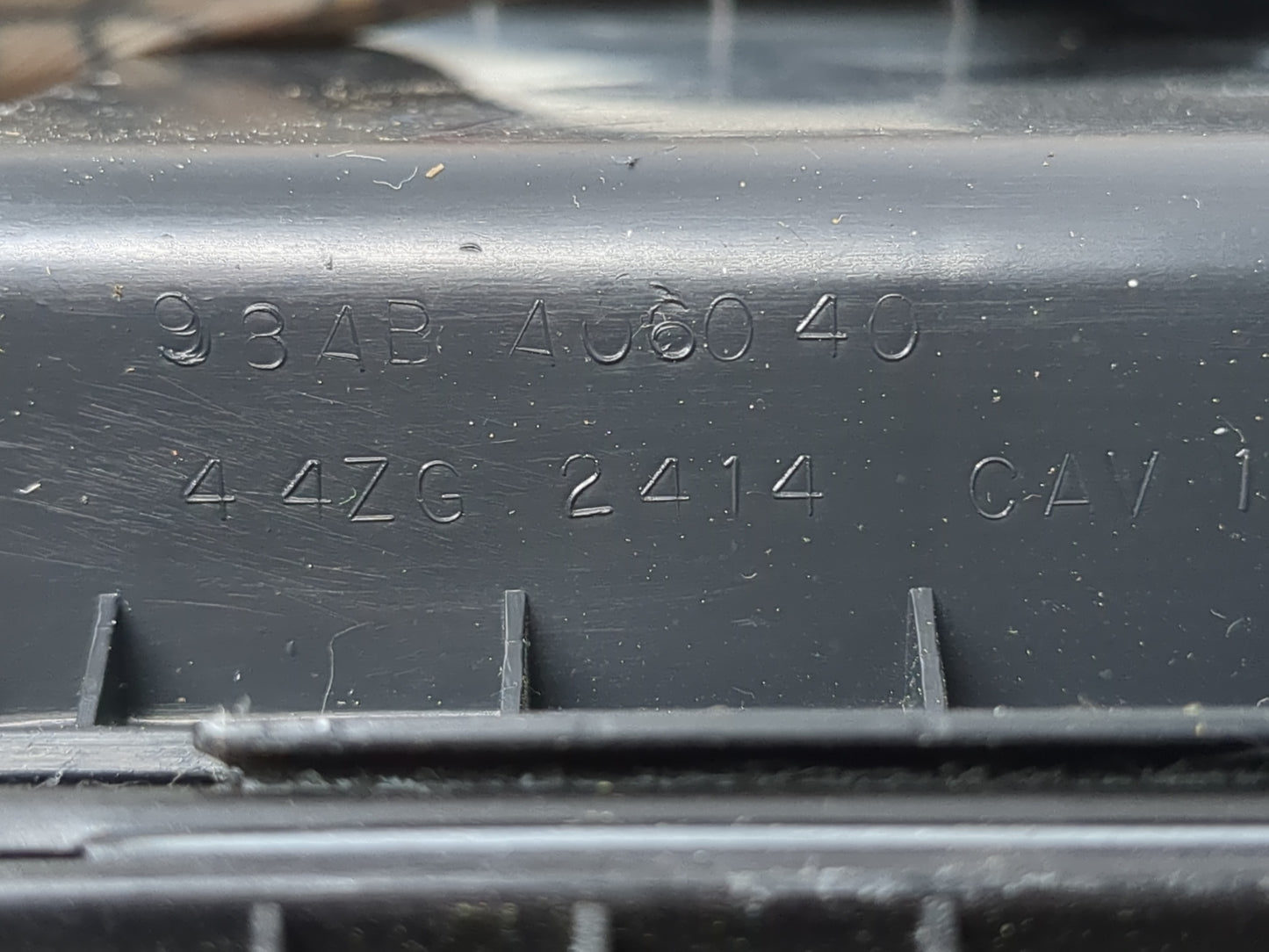 2007 Ford Focus Passenger Glove Box Door Storage Compartment