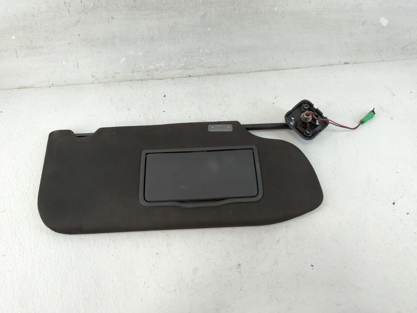 2013-2019 Ford Taurus Sun Visor Shade Replacement Passenger Right Mirror Fits OEM Used Auto Parts - Oemusedautoparts1.com