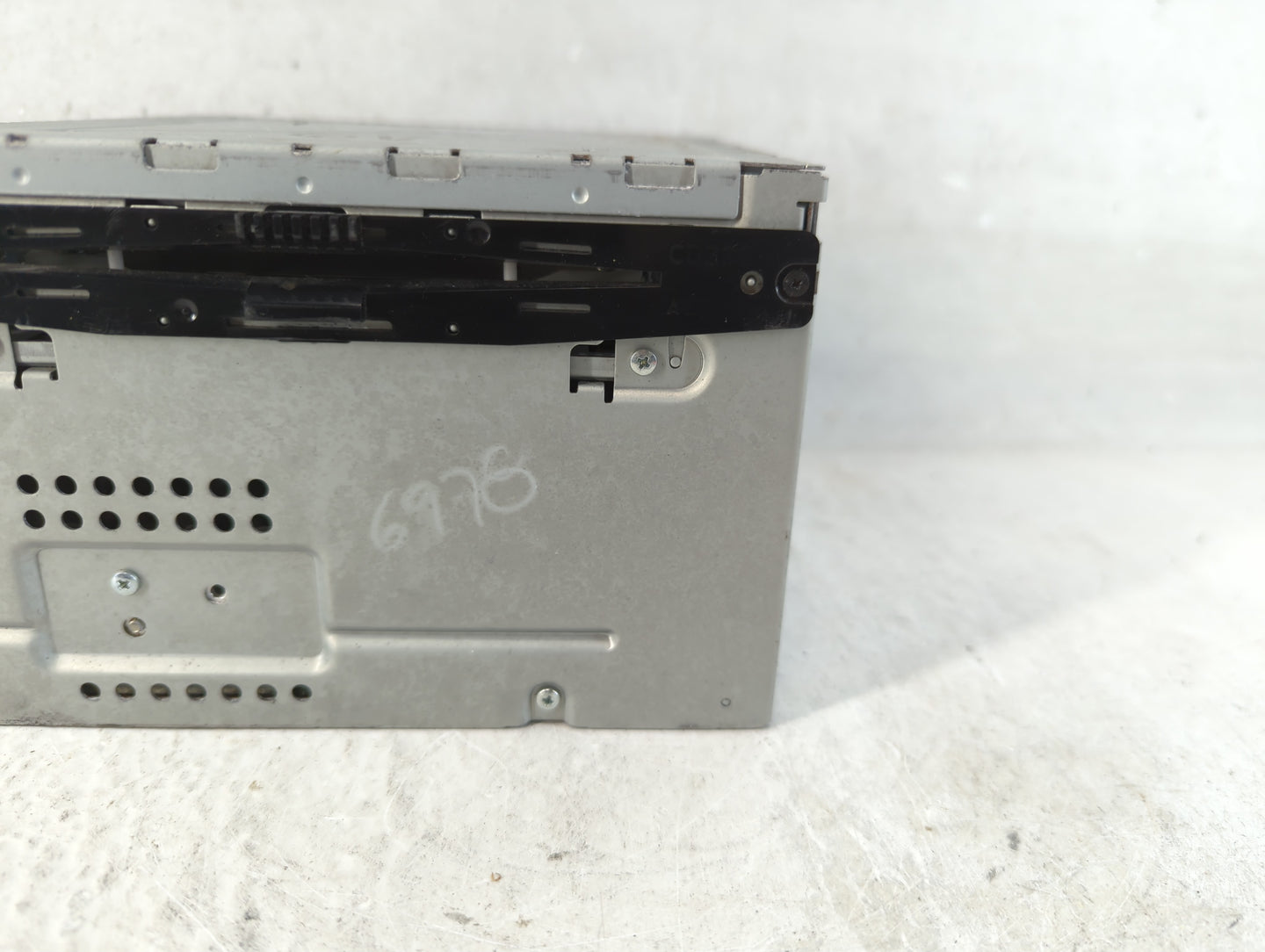 2012 Ford Fusion Radio AM FM Cd Player Receiver Replacement P/N:BE5T-19C157-AB Fits OEM Used Auto Parts - Oemusedautoparts1.com
