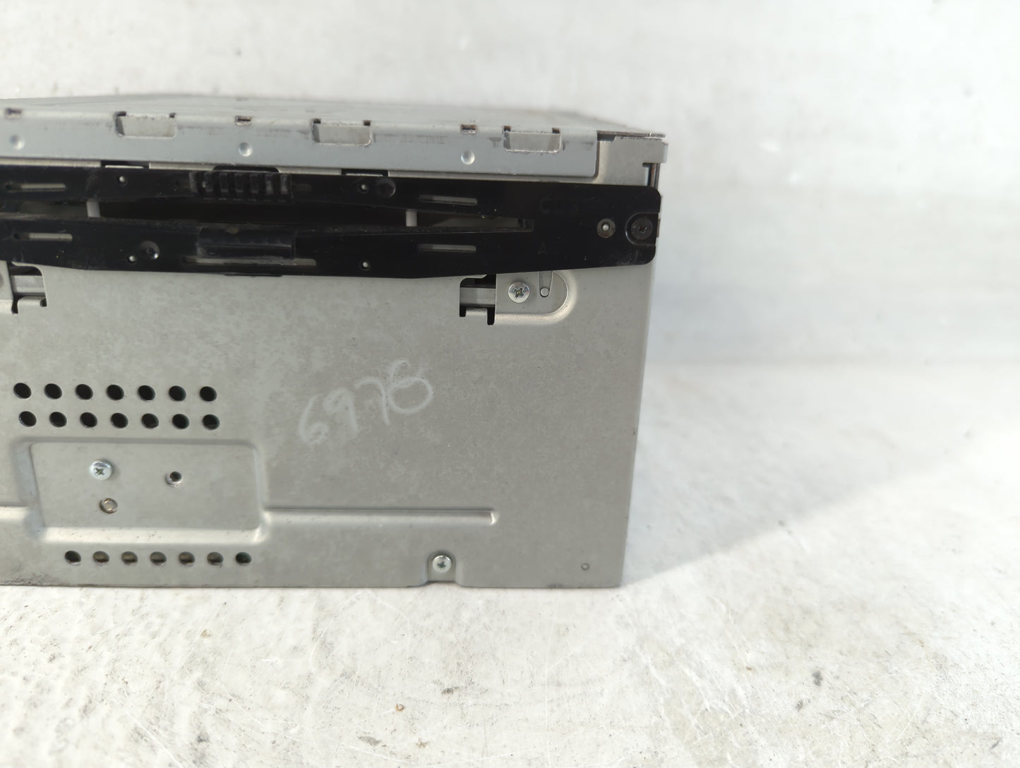 2012 Ford Fusion Radio AM FM Cd Player Receiver Replacement P/N:BE5T-19C157-AB Fits OEM Used Auto Parts - Oemusedautoparts1.com