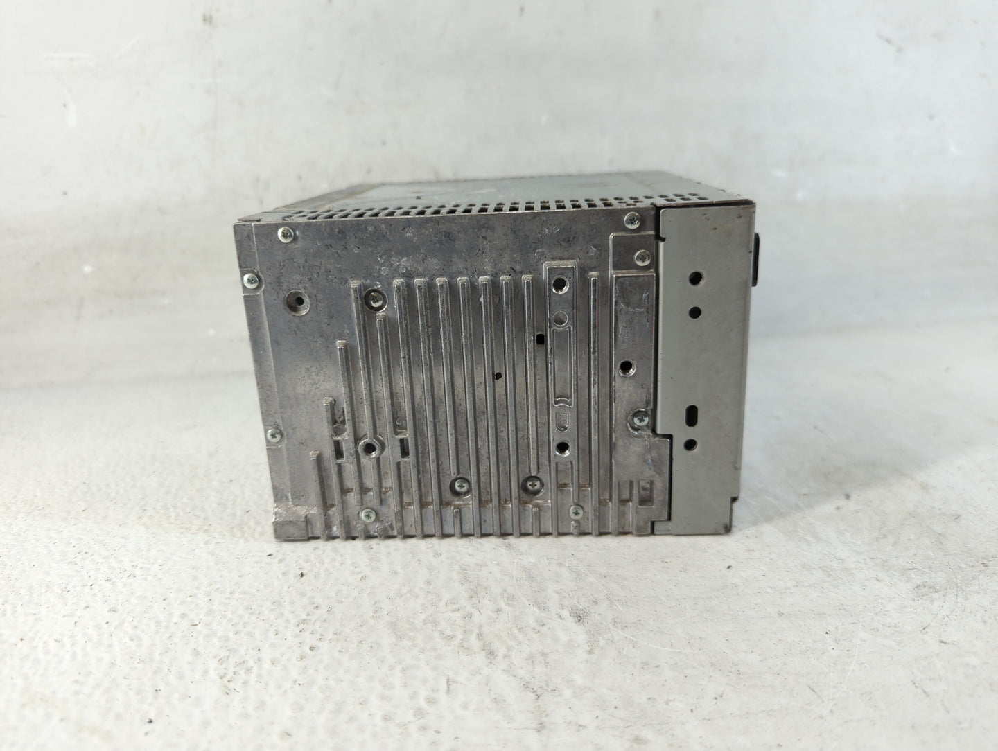 2012 Ford Fusion Radio AM FM Cd Player Receiver Replacement P/N:BE5T-19C157-AB Fits OEM Used Auto Parts - Oemusedautoparts1.com