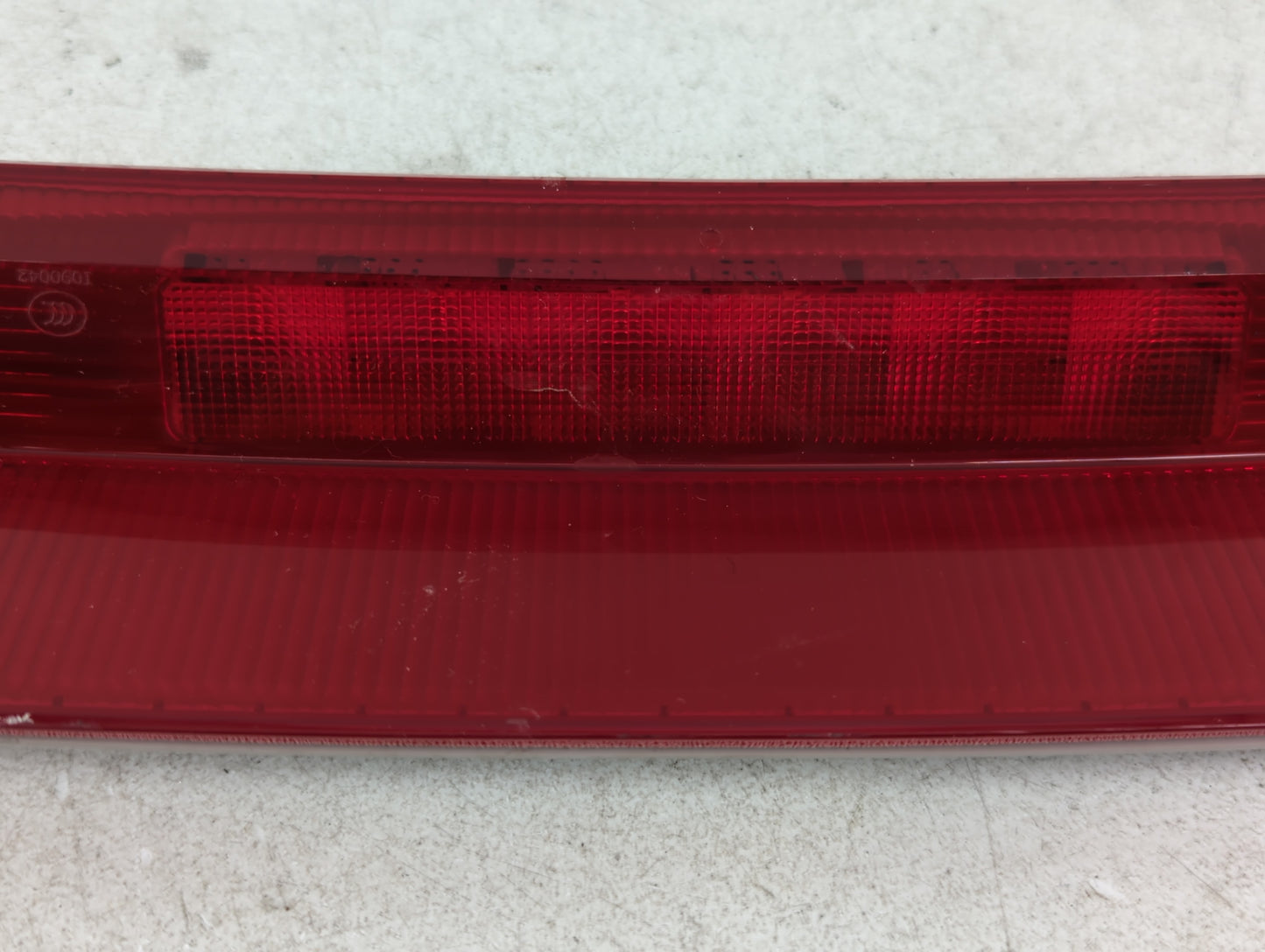 2013 Ford Edge Third Brake Light Tail Light Fits OEM Used Auto Parts - Oemusedautoparts1.com